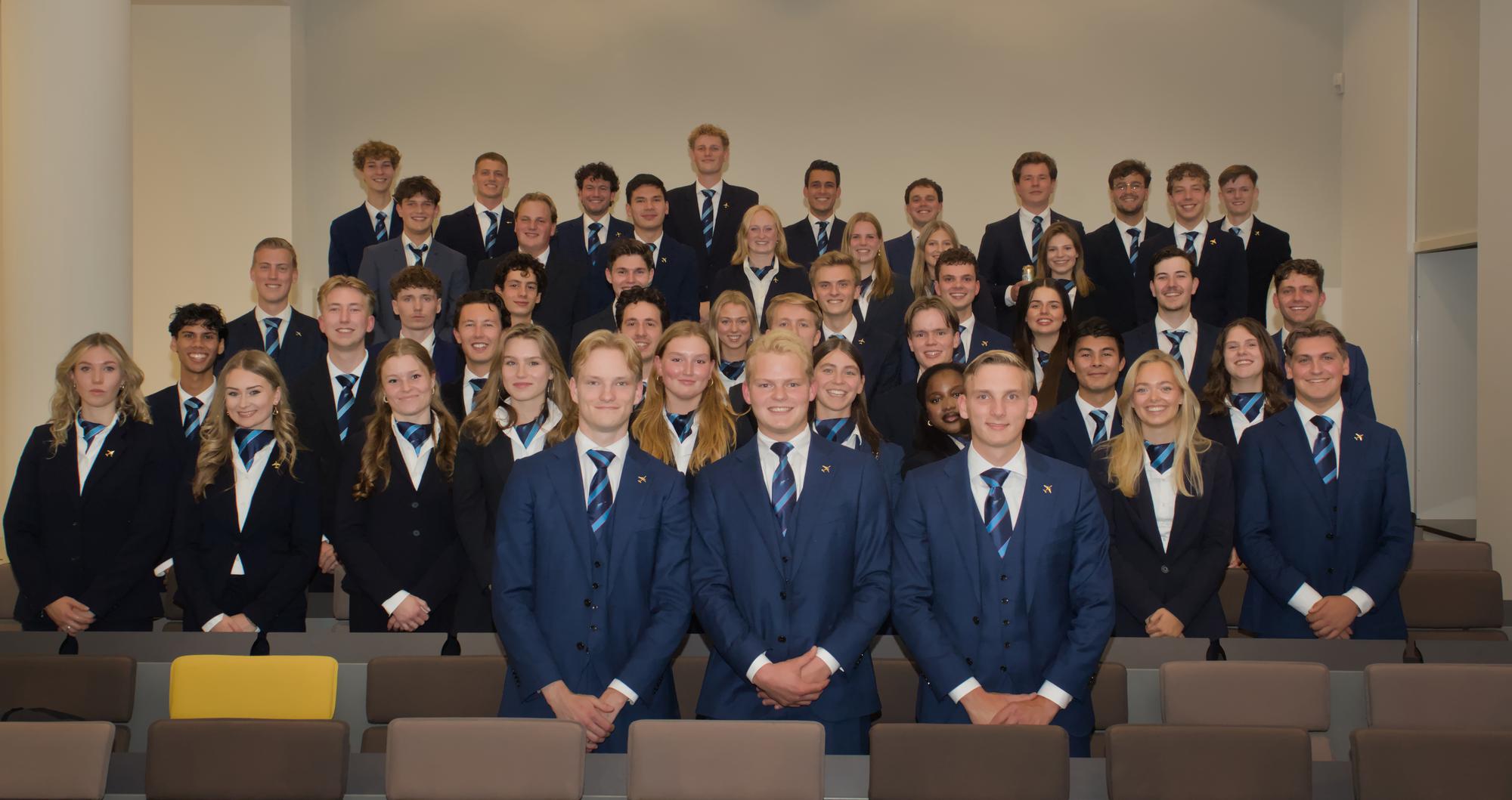 commissieleden_25-26.jpg